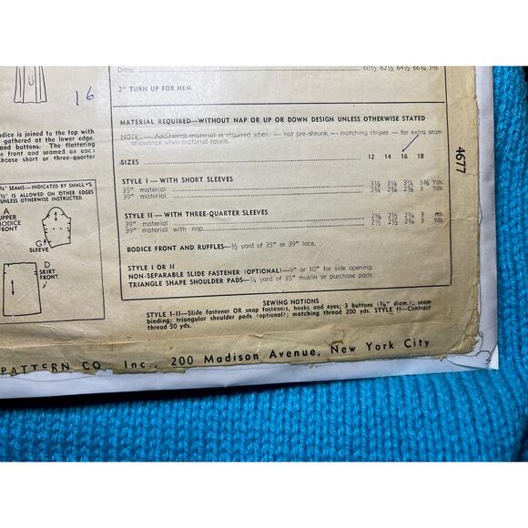 Simplicity 4677 pattern dress fit and flare 1950s size 16 - Picture 6 of 6